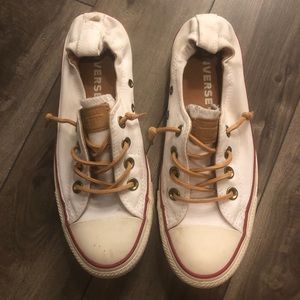 white converse shorelines with leather laces